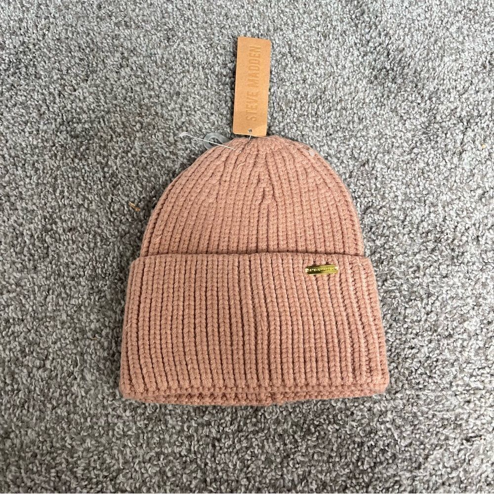 Steve Madden Knit Beanie Light Tan